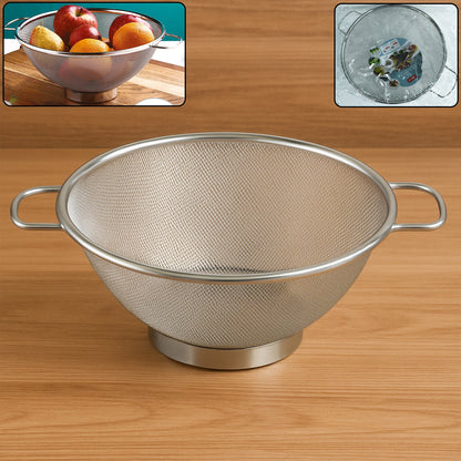 Raised base ring of stainless steel colander ensures effective drainage