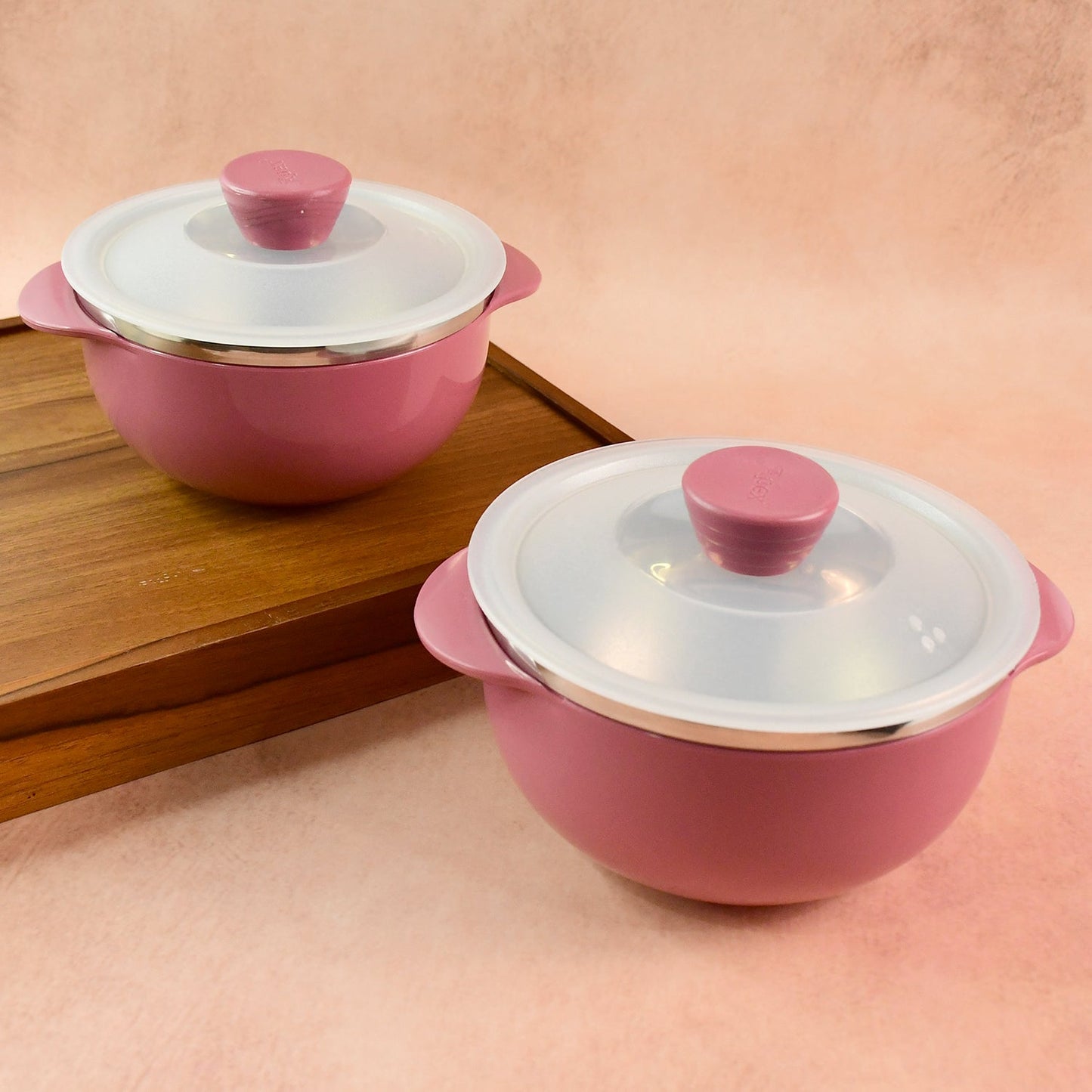 Stylish plastic serving bowls set ideal for microwave and freezer use