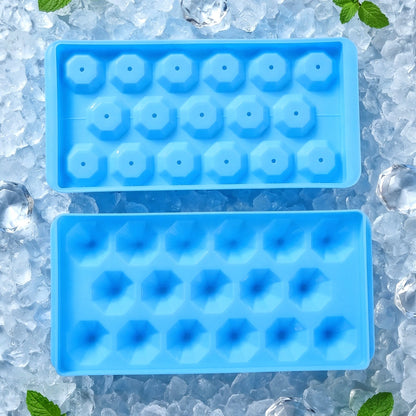 Plastic ice cube tray for freezer use