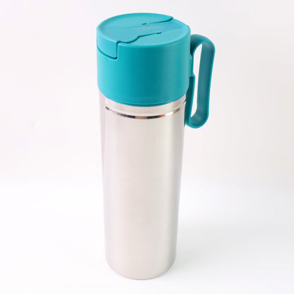 Silver stainless steel oil bottle featuring a blue flip lid for freshness
