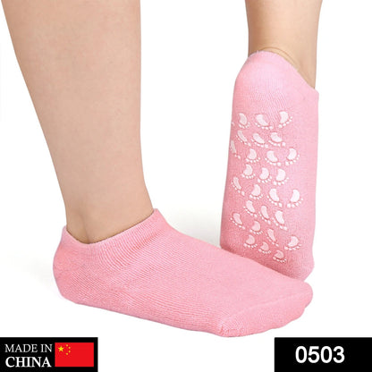 Gel heel socks designed to hydrate dry feet