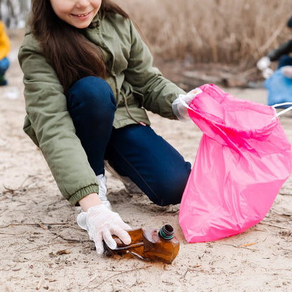Disposable biodegradable garbage bag roll convenient for daily trash