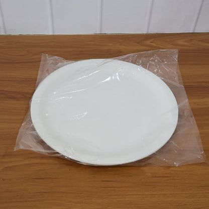 Heat-resistant melamine dinner plate with scratch resistant surface