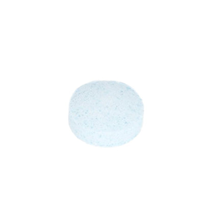 Using effervescent tablets to clean and maintain car wipers