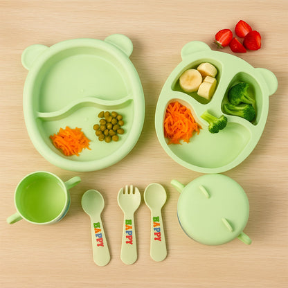 Unbreakable kids feeding dinner set designed for toddlers learning to self-feed
