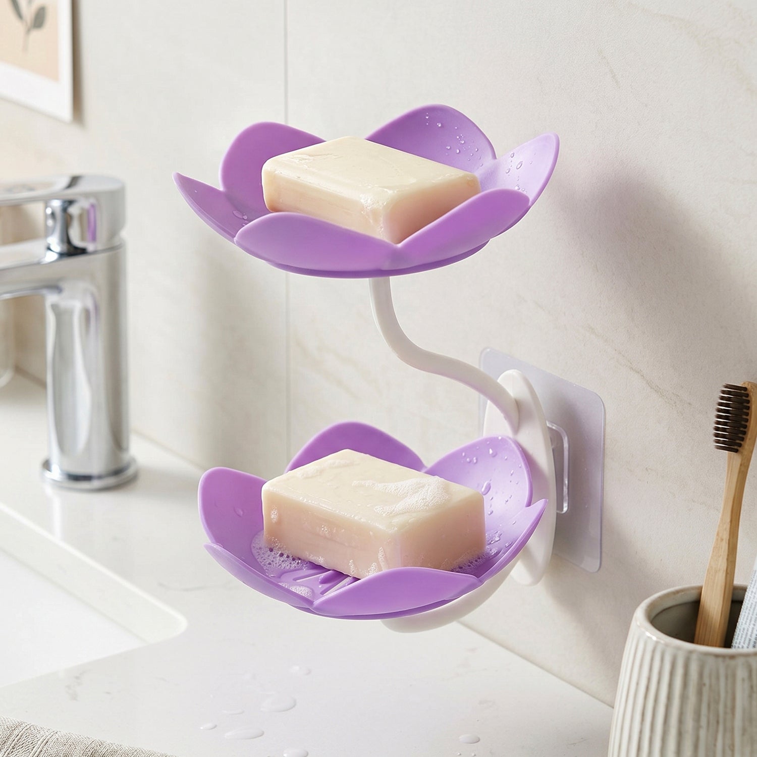 Bathroom use soap dish