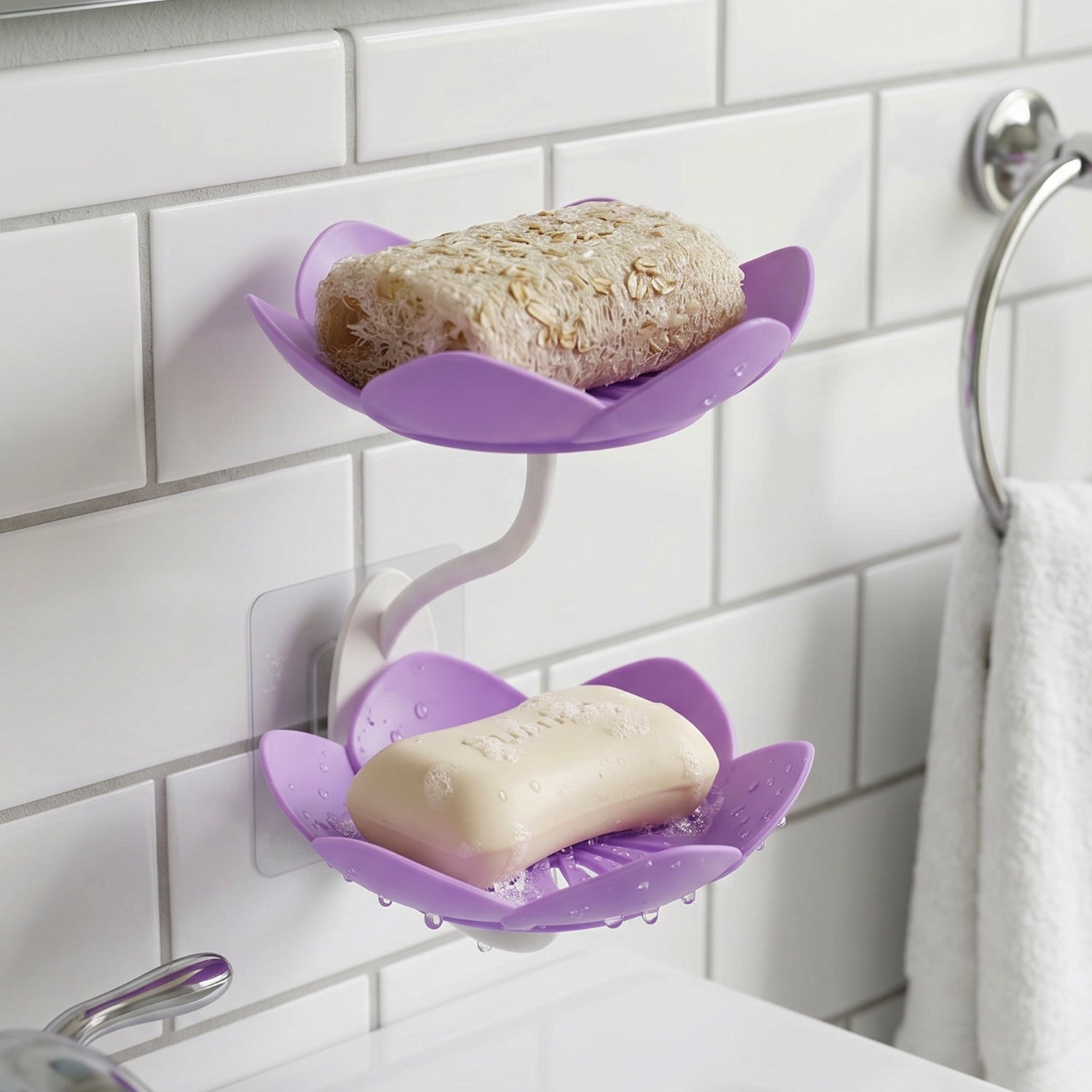 Double layer soap dish with drainage