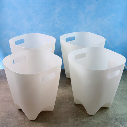 Close-up of the integrated side handle on the easy-to-lift plastic dustbin.