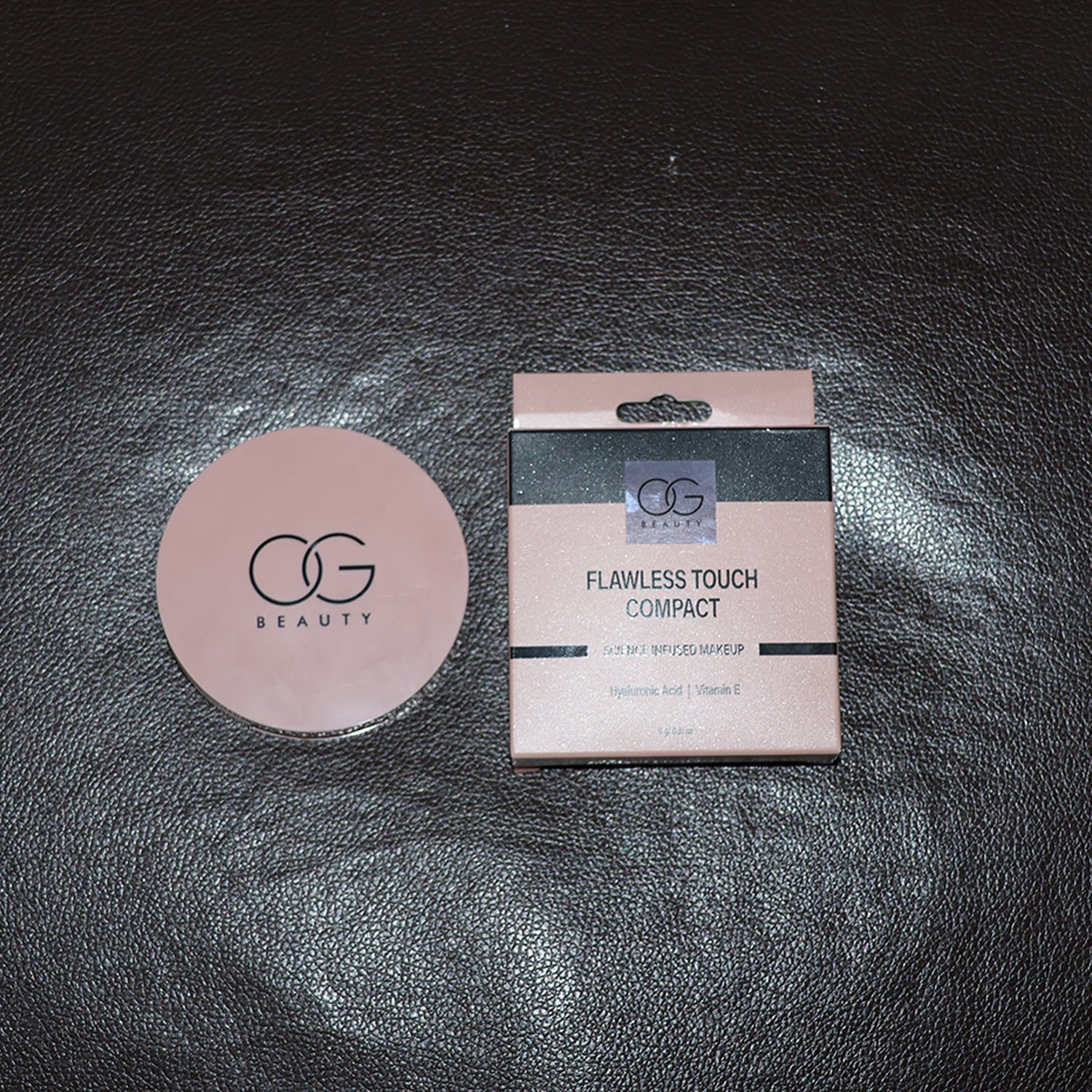 Packaging detail of OG Beauty Compact Powder in Brew shade
