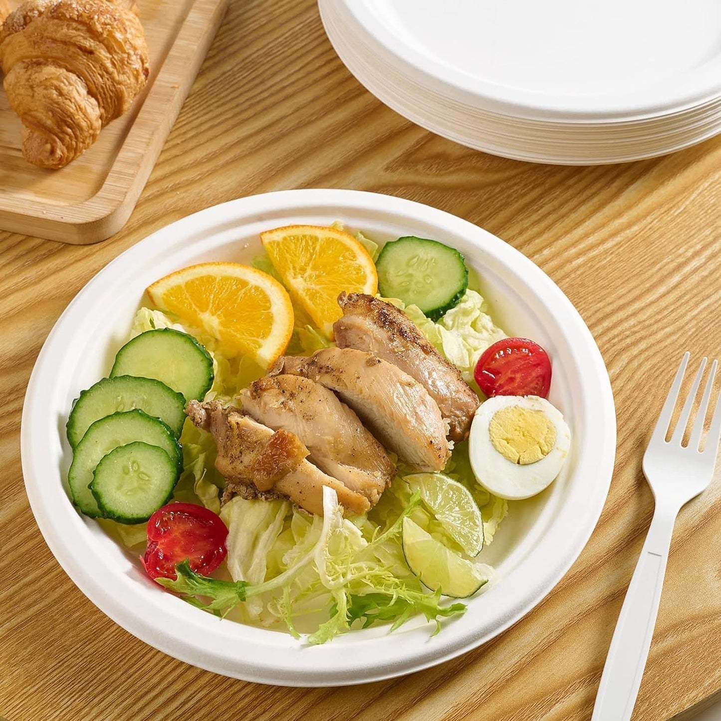 Vegnar disposable serving plate suitable for catering and events