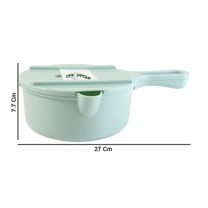 Compact vegetable cutter and grater tool for fast food preparation
