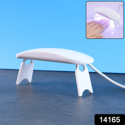 Portable UV LED nail curing lamp for on-the-go use