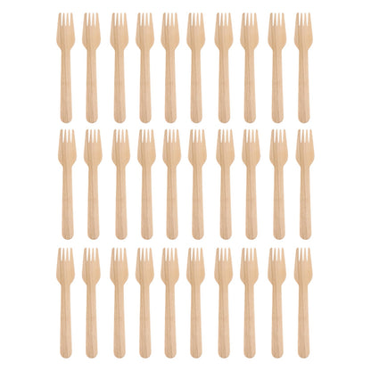 Close-up of smooth, splinter-free tines on 160mm wooden fork