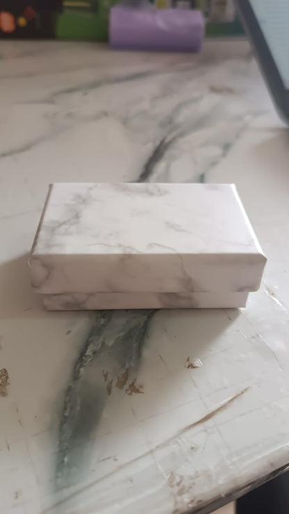 Compact 8x5 cm marble jewellery gift box with soft velvet interior