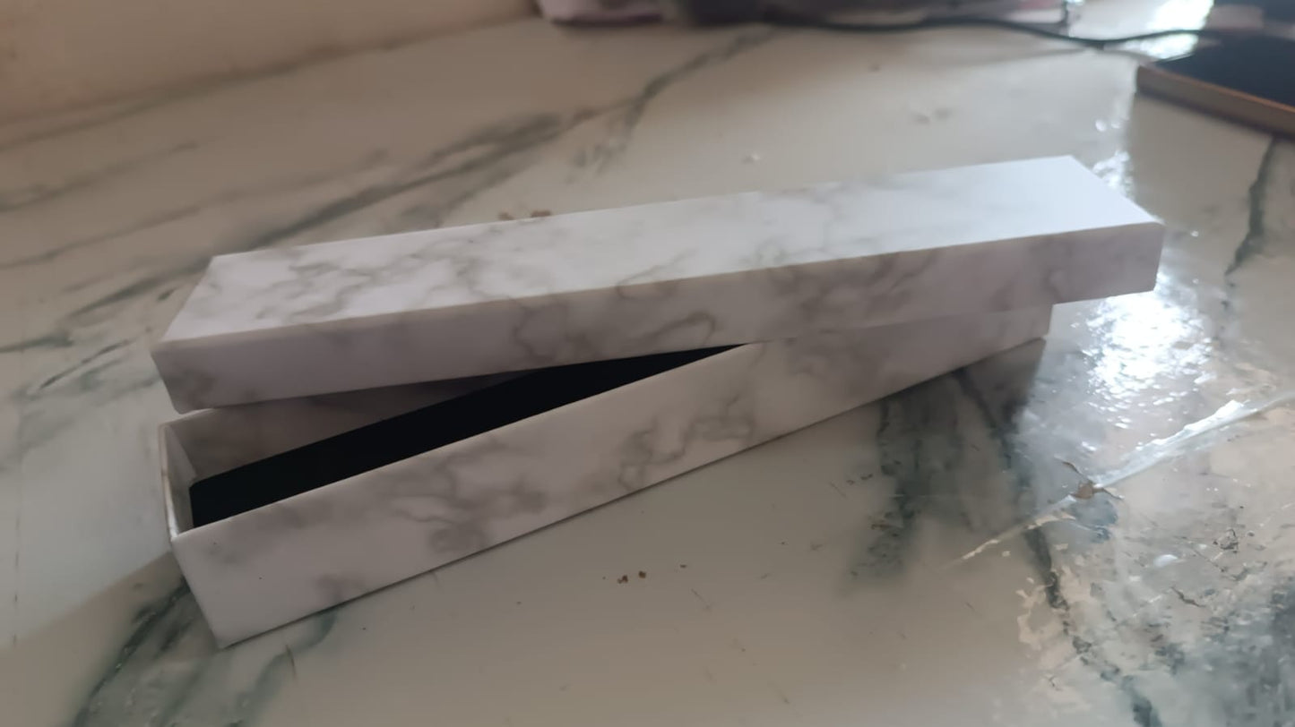 Detailed view of the marble luxury gift box, 21x5cm, showcasing its fine finish for Indian customers.