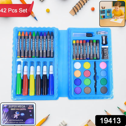 Multi-color crayons and oil pastels in kids art set for creative drawing